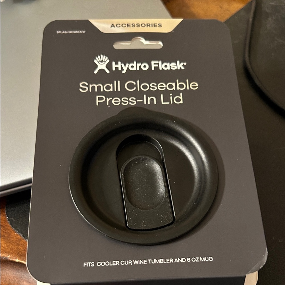 Hydro Flask Black Small Press-In Lid